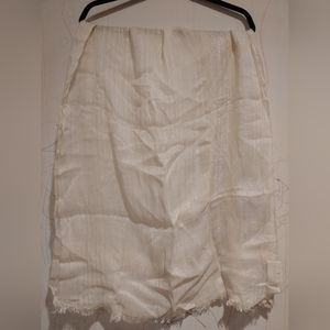 Brunello Cucinelli ivory linen cashmere silk blend shawl